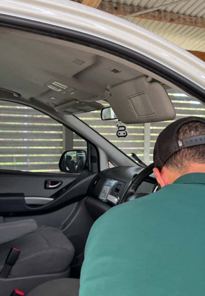 SpeedBuddy Team At Work. Clean Cars